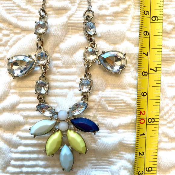 Necklace - Picture 5 of 9